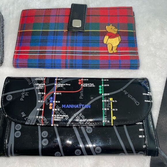 Colorful Wallet and Bag Collection - Picture 4 of 15